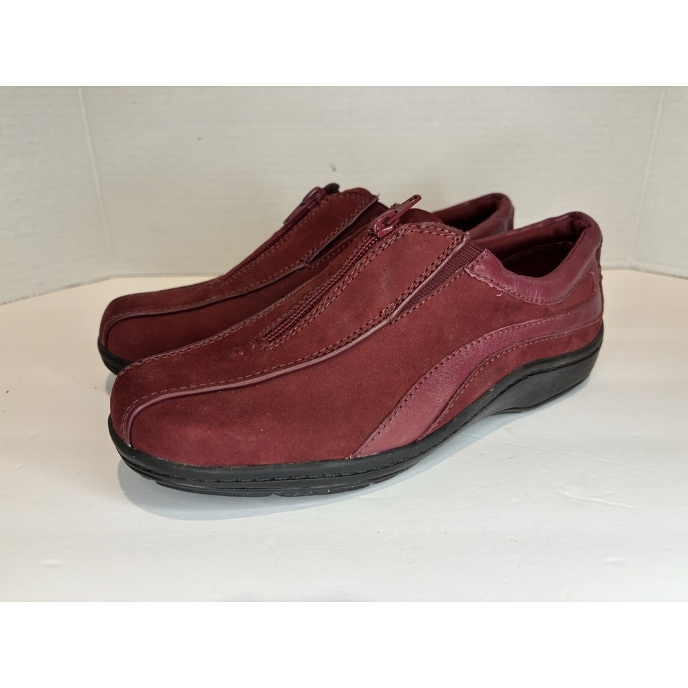 Easy Spirit Women's 7M Crimson  Suede Slip-On Mule Zipper Top Shoe